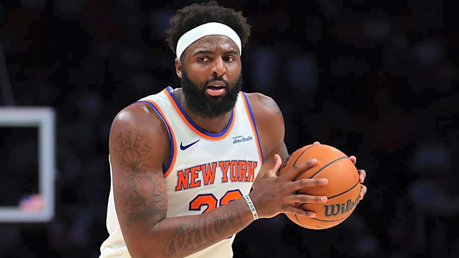 Knicks&#39; Mitchell Robinson Assumes Babysitter Duty in Viral Moment
