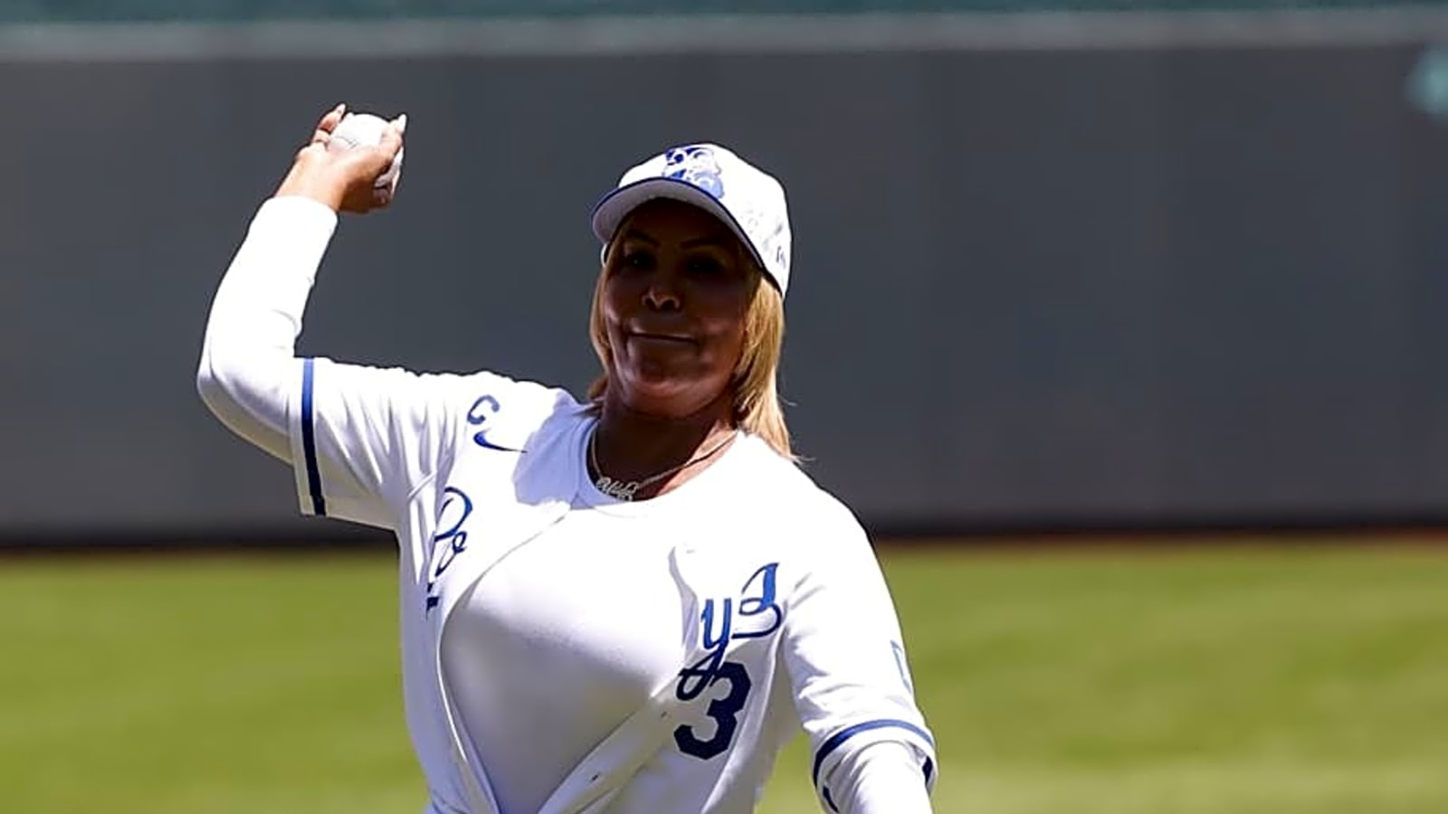 Kansas City Royals Star Had Awesome Moment with His Mom on Mother&#39;s Day