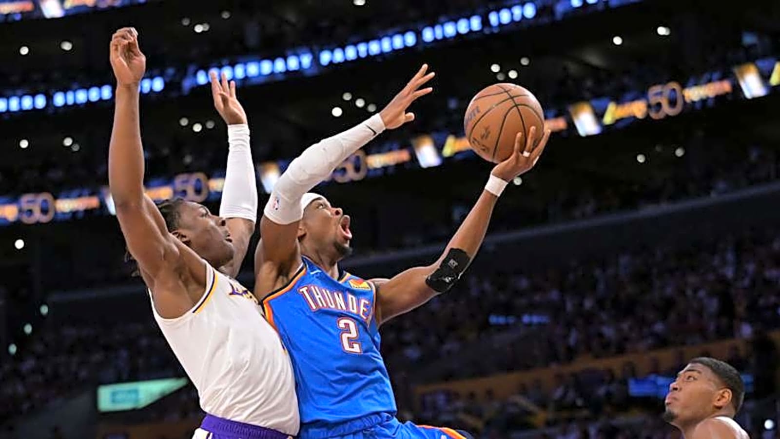 Shai Gilgeous-Alexander Could Make Statement in Game 4 vs. Lakers