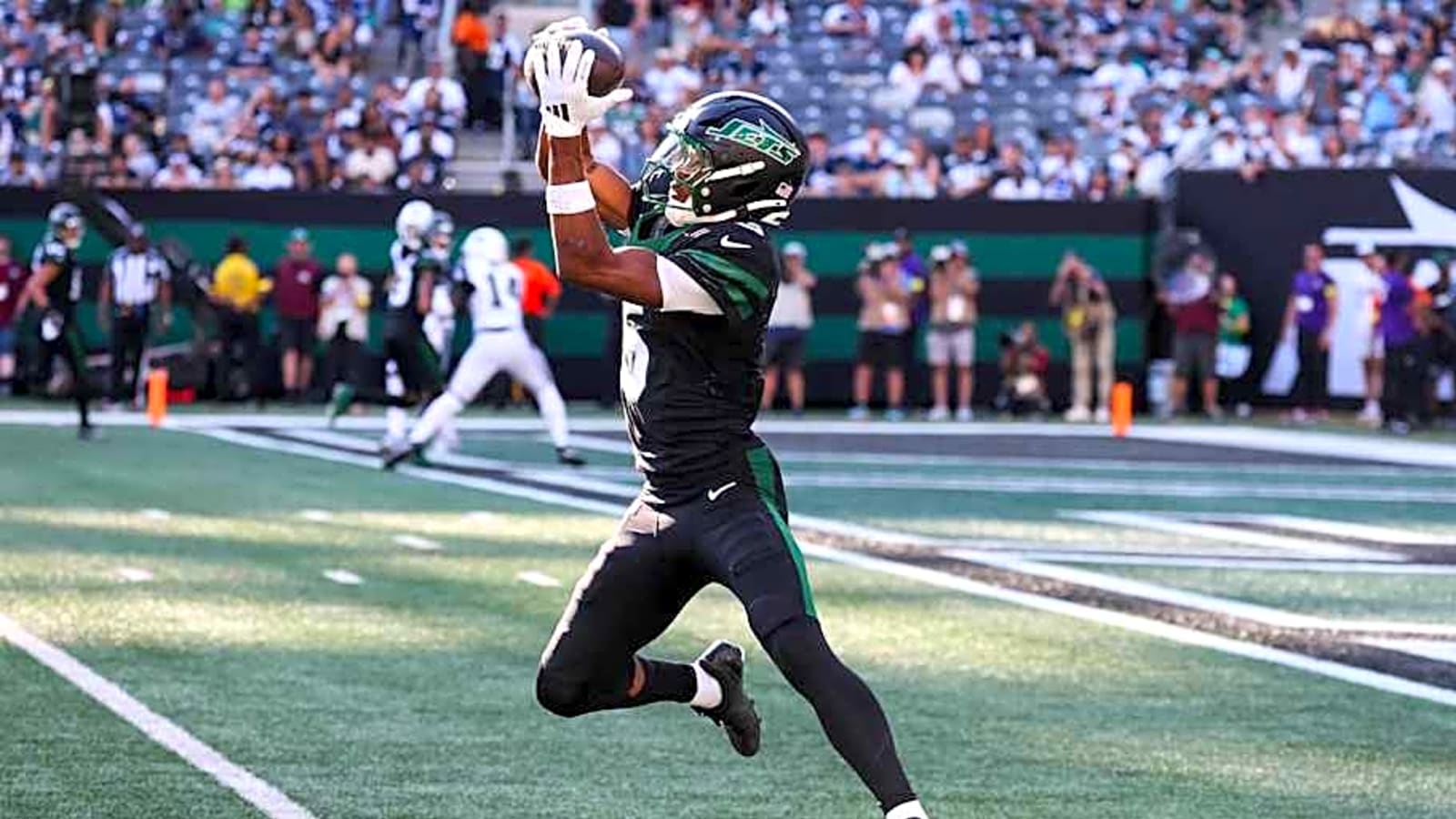 Major Jets Playmaker Off Limits in Trade Talks