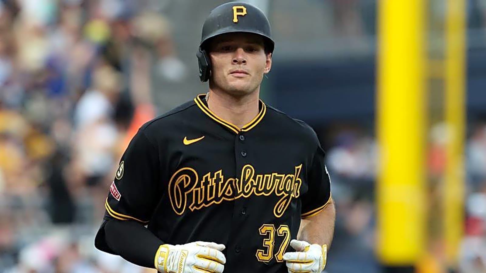 Pirates Make First Base Change Before Yankees Game
