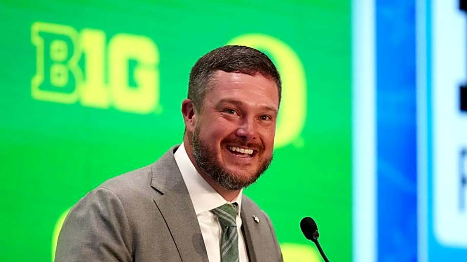 Oregon Ducks, Dan Lanning Receive Bold Big Ten Prediction