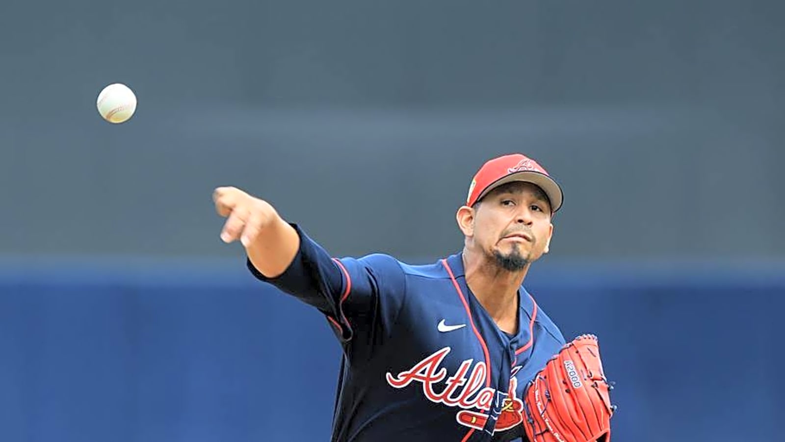 Braves Re-Sign Veteran Pitcher to MiLB Deal, See OF Elect Free Agency
