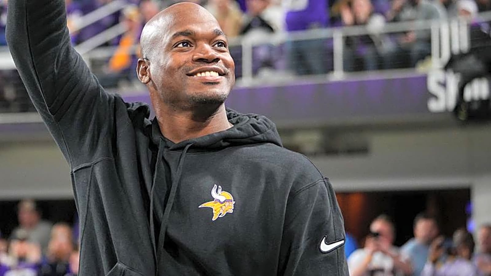 Why Adrian Peterson Is Right About Vikings' QB Competition
