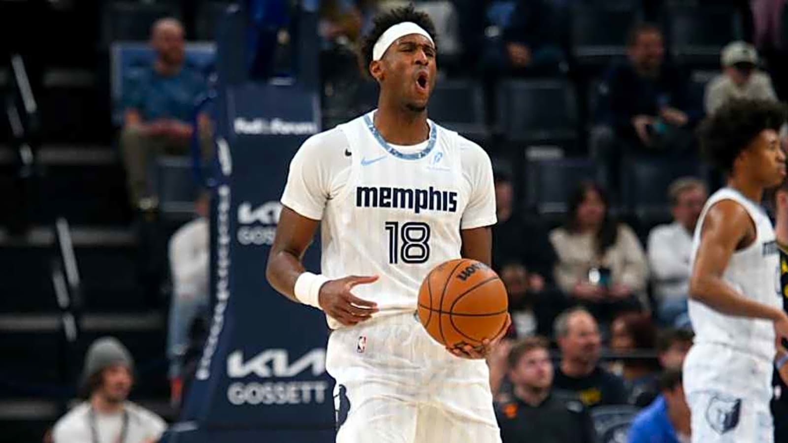 The Grizzlies lose their way early against Warriors