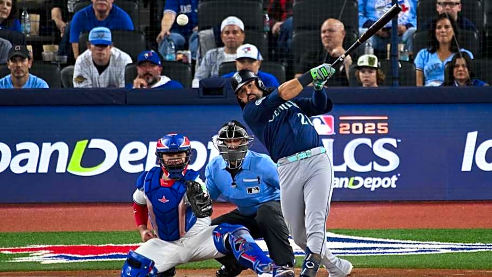 Mariners Among Teams Linked To $66 Million Free Agent Slugger