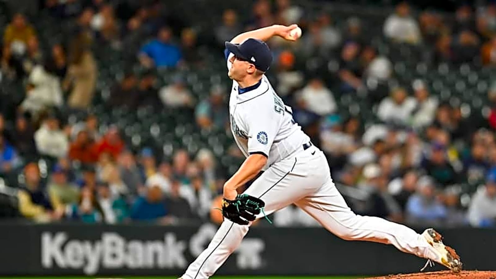 Could Seattle Mariners Go After Roster Reunion with Former Key Reliever?