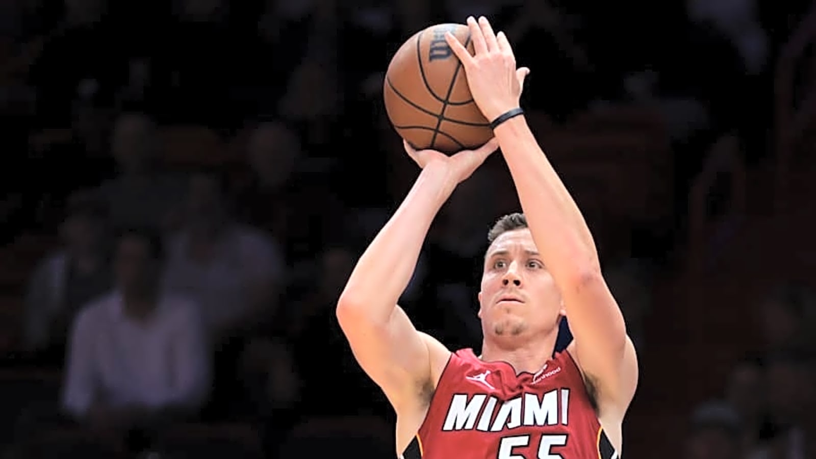Duncan Robinson Applauds Detroit Pistons&#39; Atmosphere