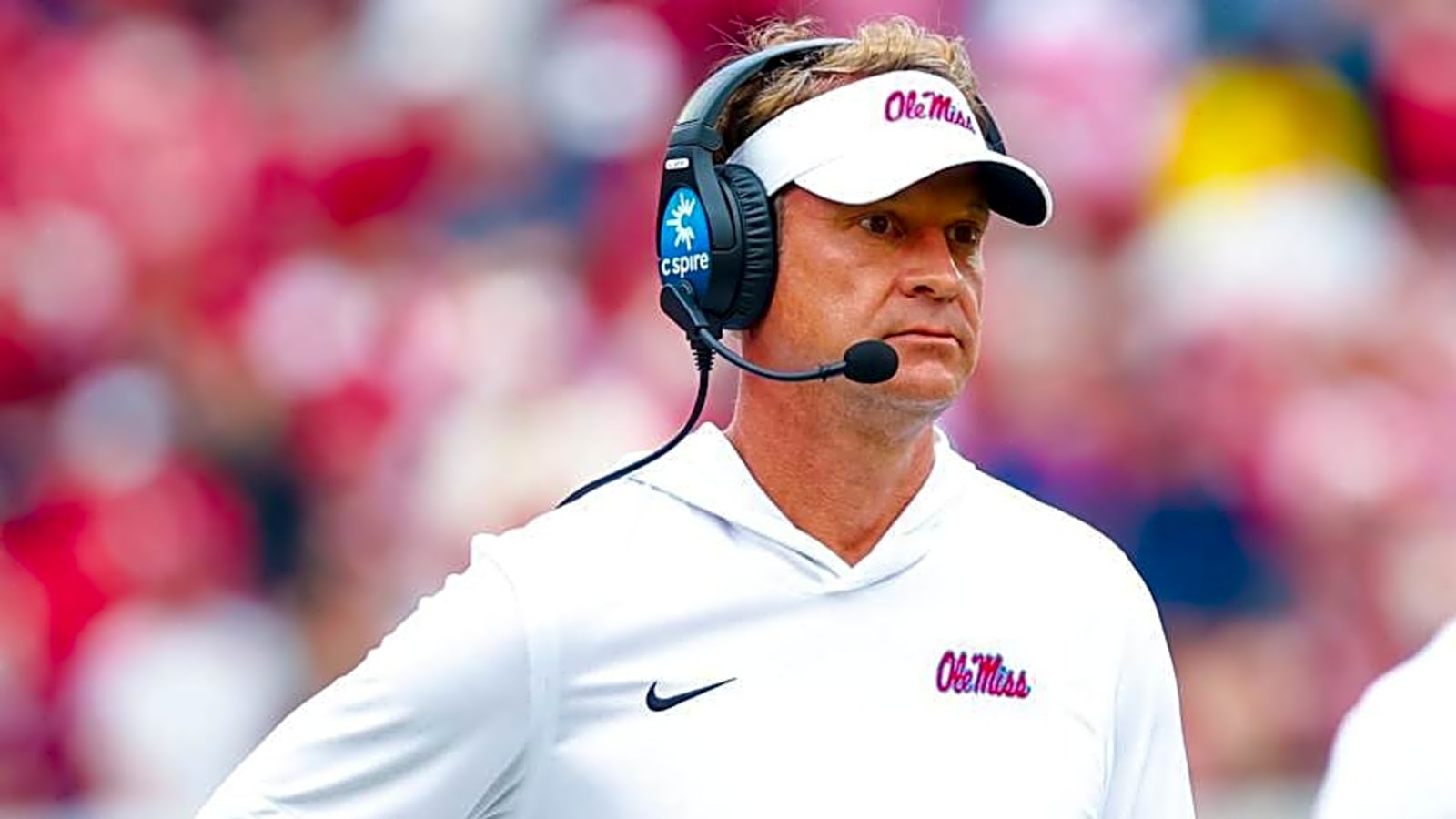 Diving into Lane Kiffin’s Gators Connections Amid Coaching Buzz