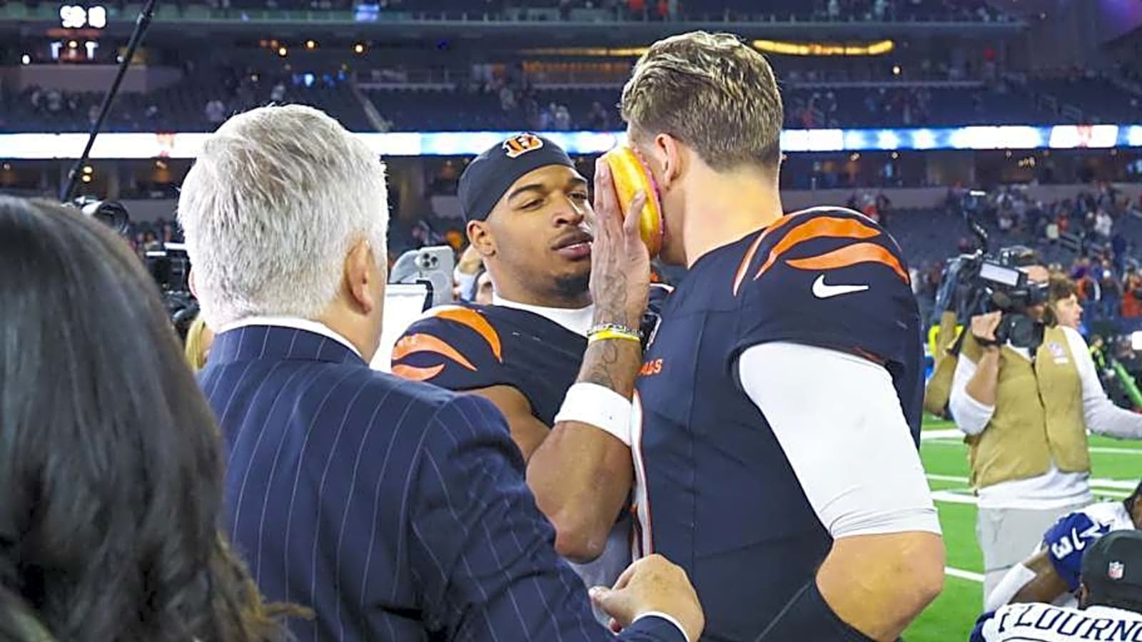 ‘Quarterback’ EP 5 Review: A Batmobile, a Burglary and Was That a ‘SpongeBob’ Shoutout from Joe Burrow?