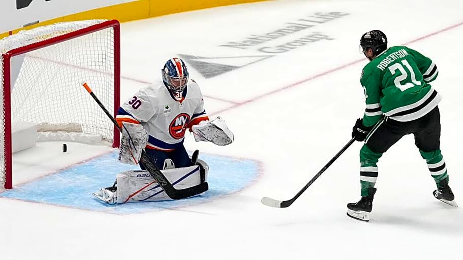 NY Islanders Doomed by Sloppy Finish Against Dallas Stars