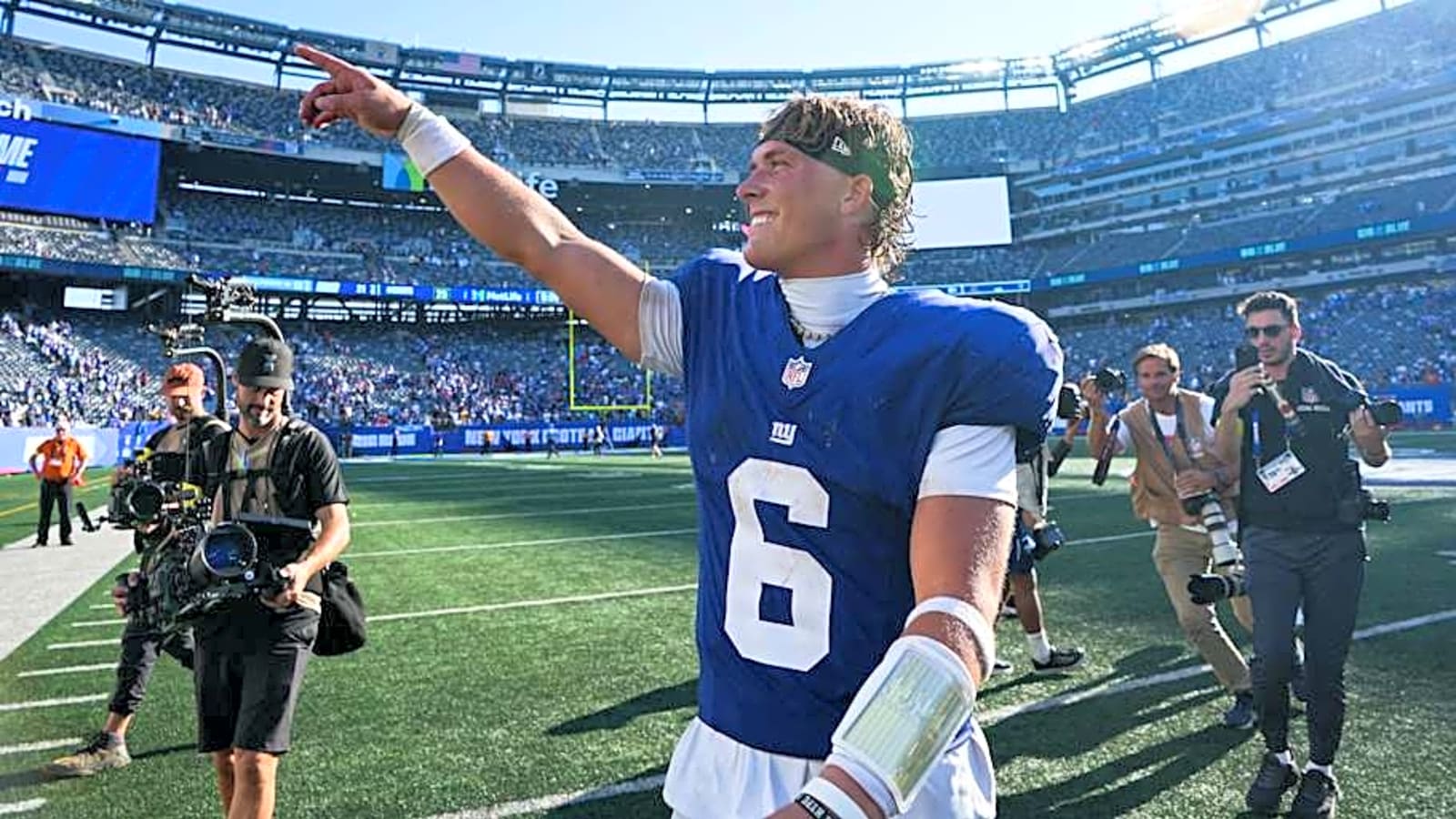 NY Giants Make the Grade in Week 4 Win Over Los Angeles Chargers 