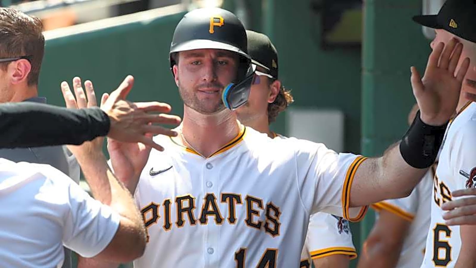 Pirates Pounce On Mets After Rain Delay