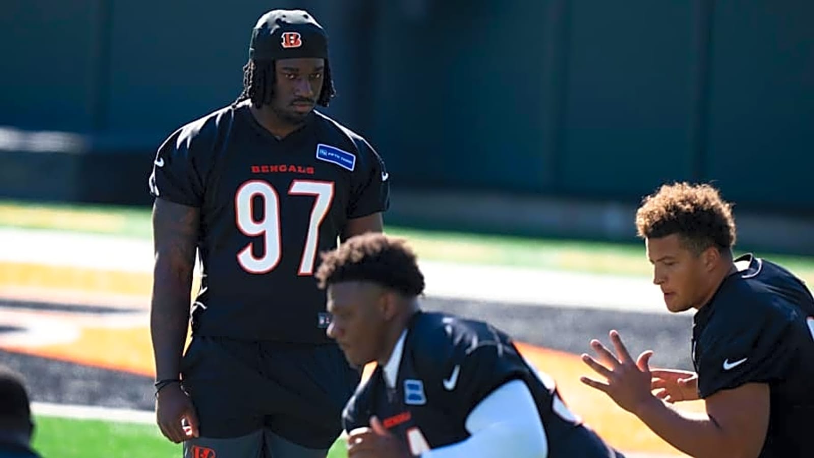 Bengals Finding Silver Lining in Squabbles Keeping Defensive Pieces on Sideline