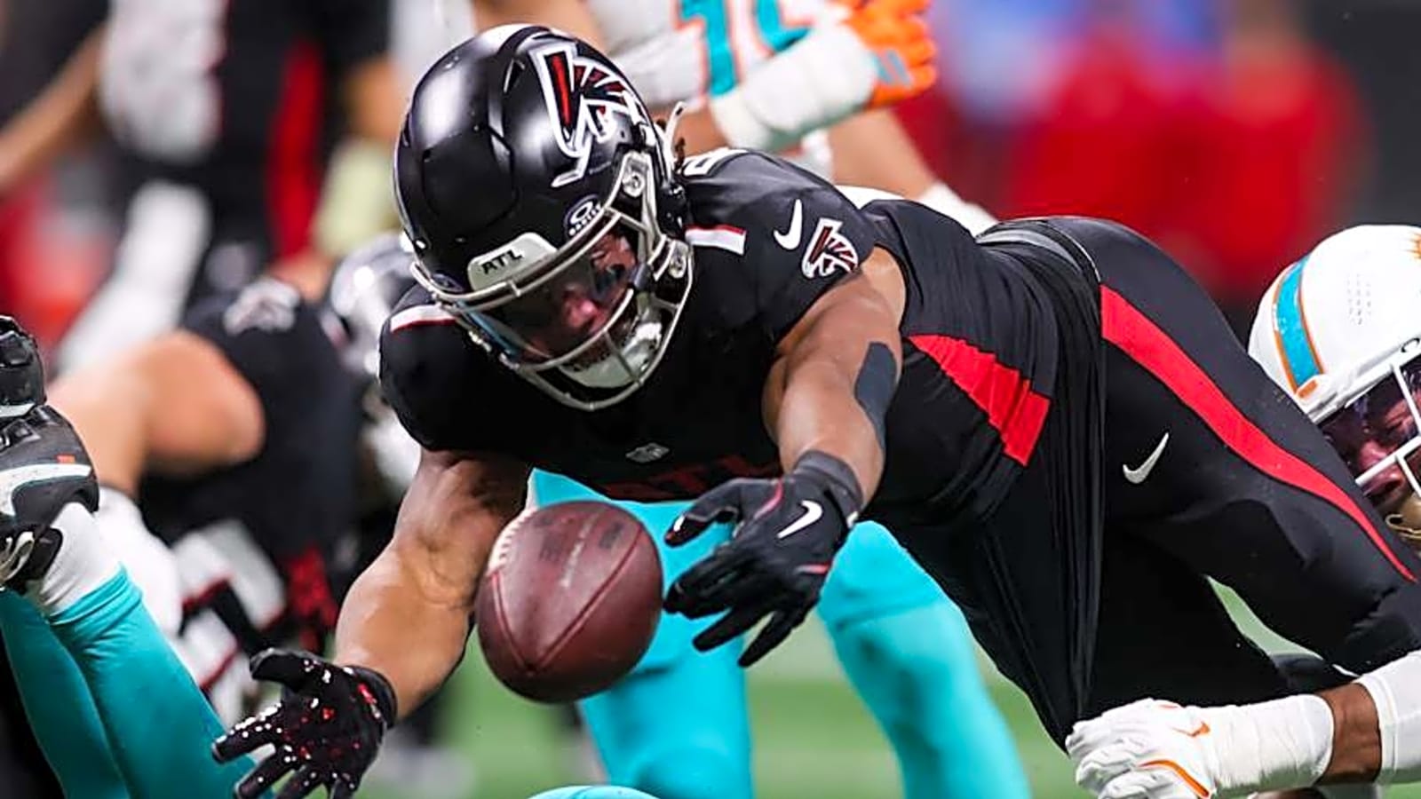 Falcons Must Fix Their “Lifeline” After Offensive Meltdown