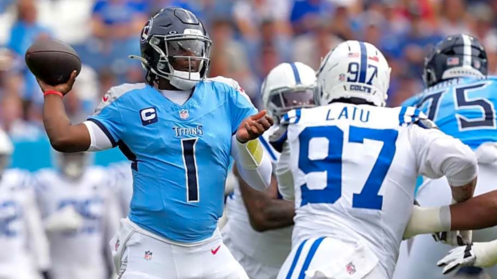 Titans Offense Struggles Again in Road Rout