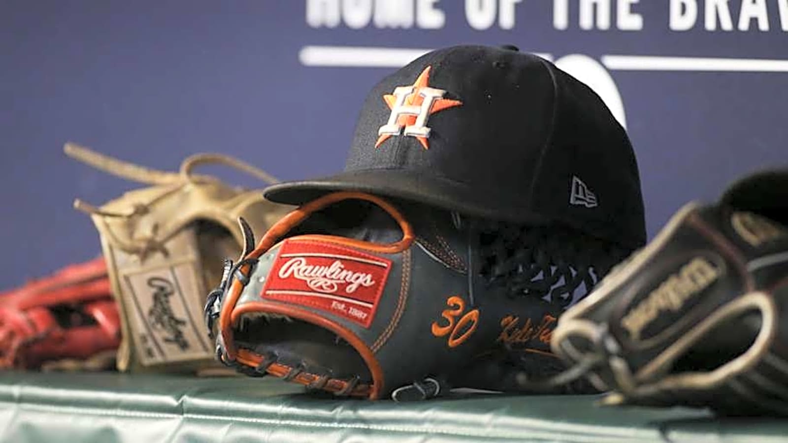 Astros Reinstate Veteran Slugger From Paternity List, Demote Young Infielder