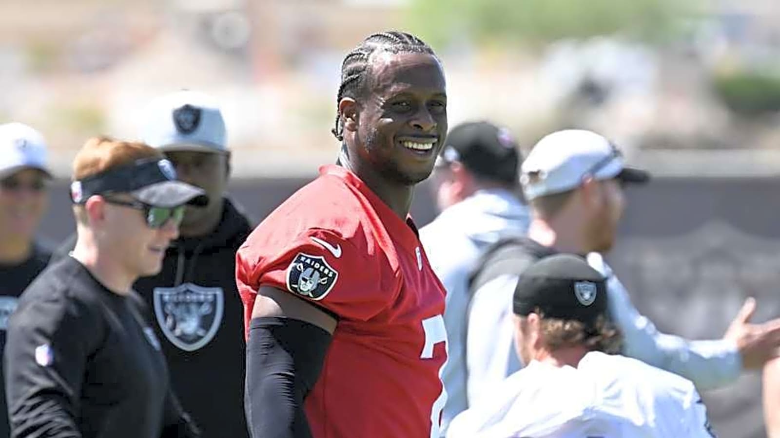 Raiders&#39; Addition of Geno Smith Significantly Impacts the AFC West