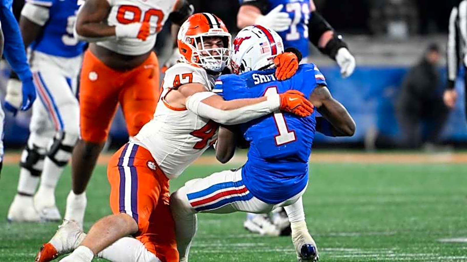 Clemson Makes Top 4 for No. 1 LB Recruit