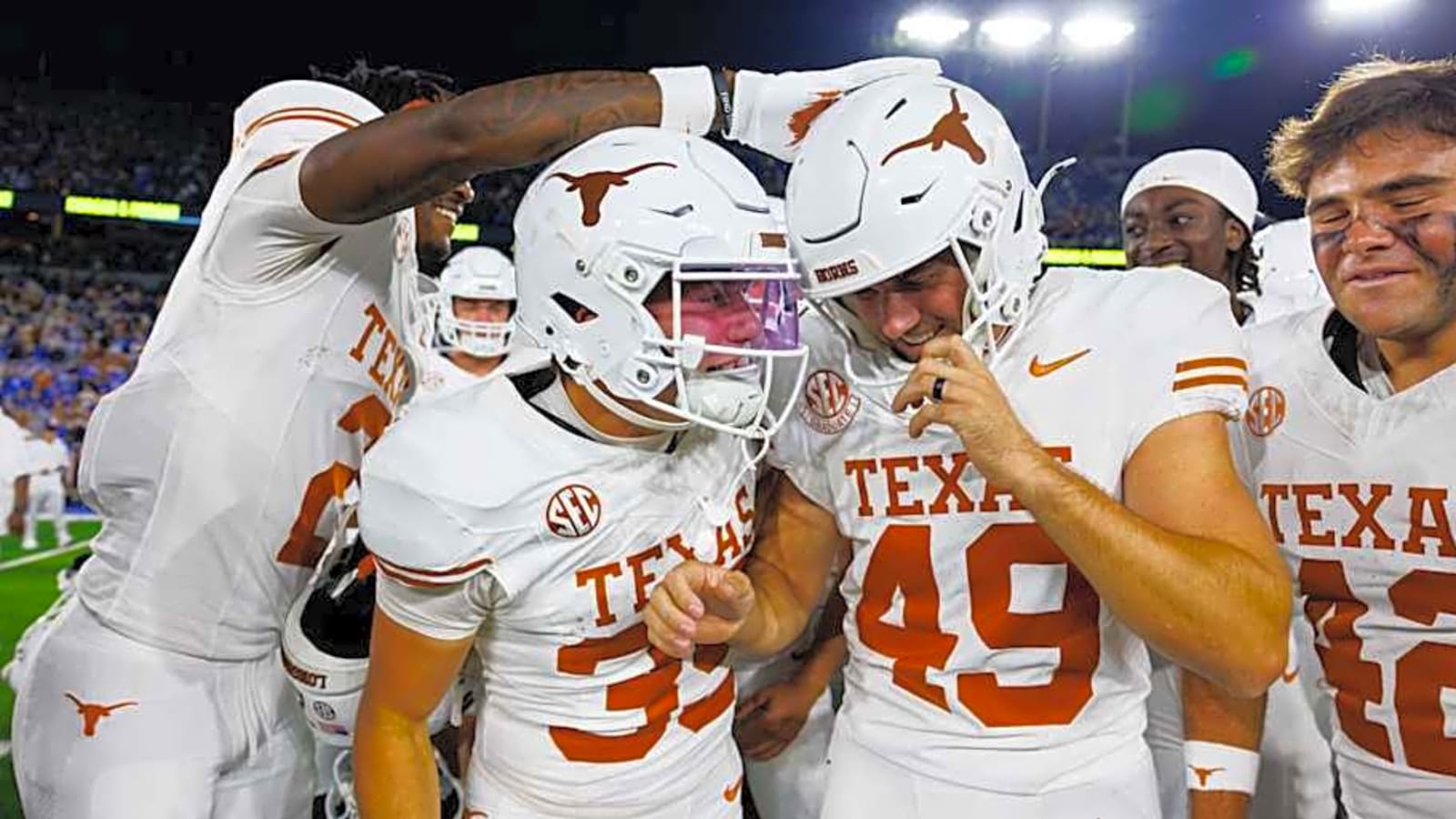 Some Still Believe The Texas Longhorns Are National Title Contenders
