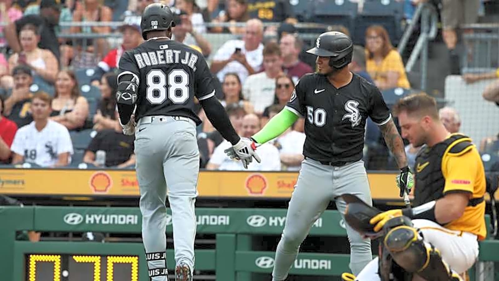 Pirates Embarrassed in Blowout Defeat to White Sox