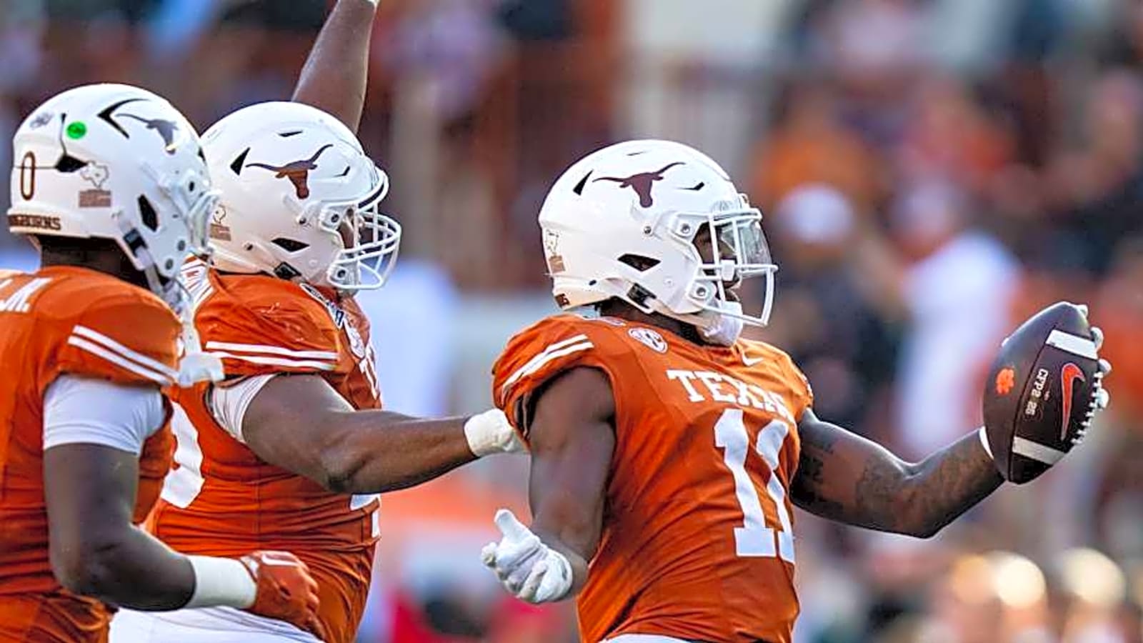 5-Star Texas Longhorns Commit Richard Wesley Goes Viral in Dominant Camp Video