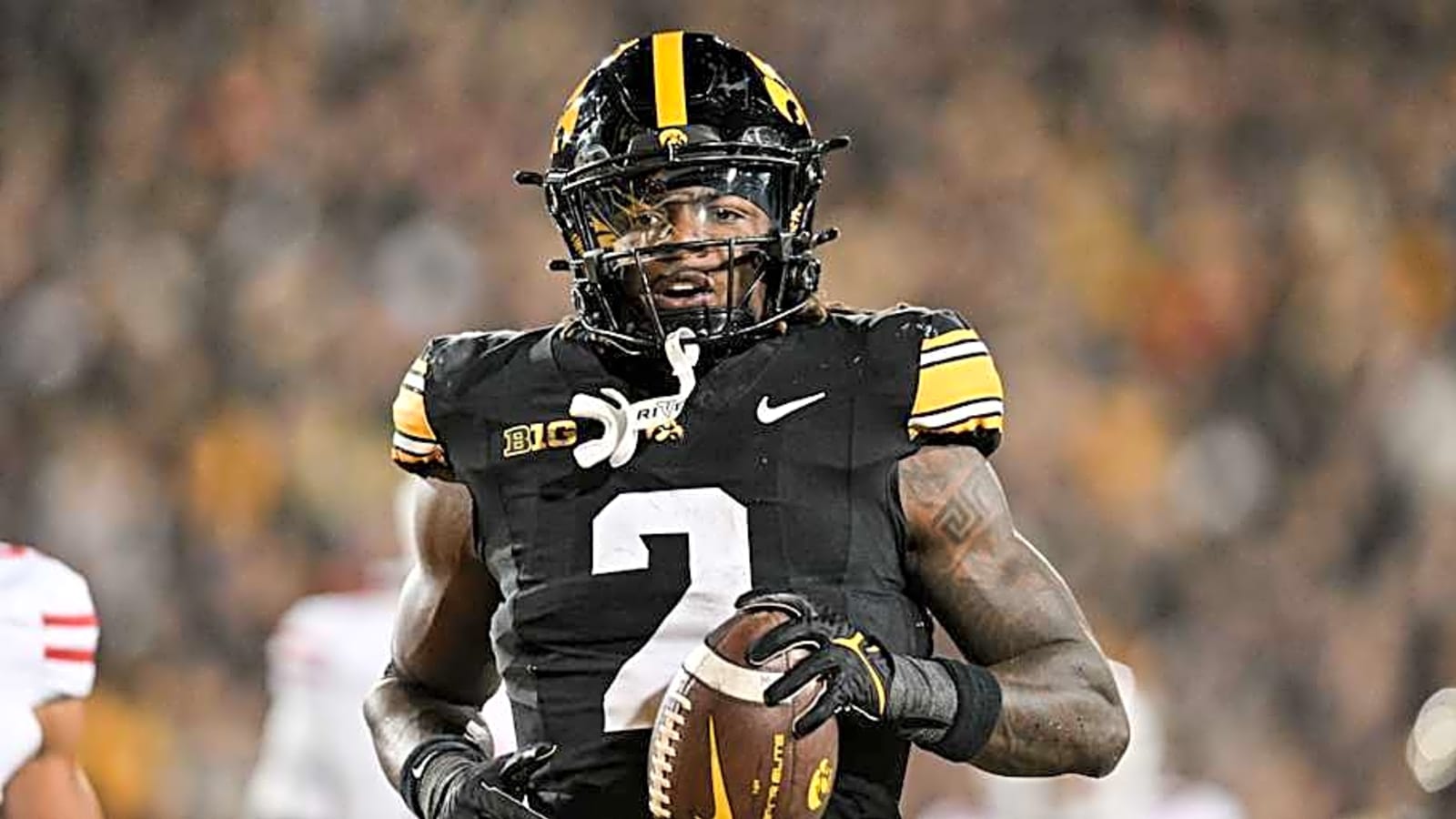 Steelers Sign Iowa Rookie RB