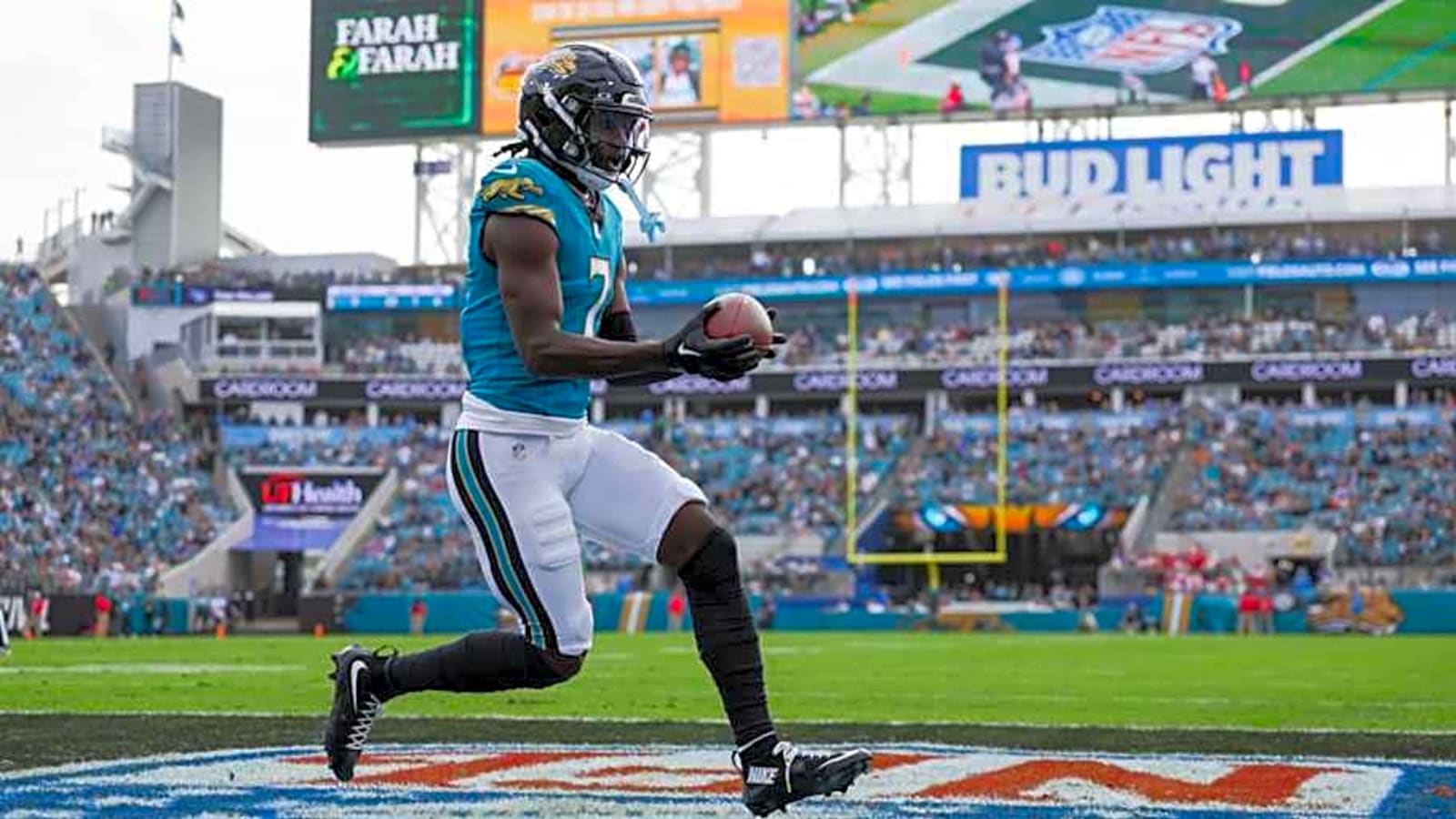 EXCLUSIVE: Jaguars Legend Jimmy Smith Ecstatic About Brian Thomas&#39; Stardom