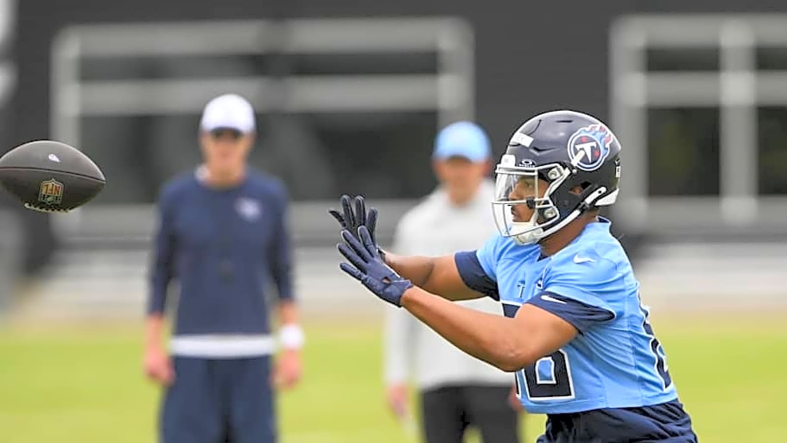 Analyst Has High Hopes For Titans Rookie RB