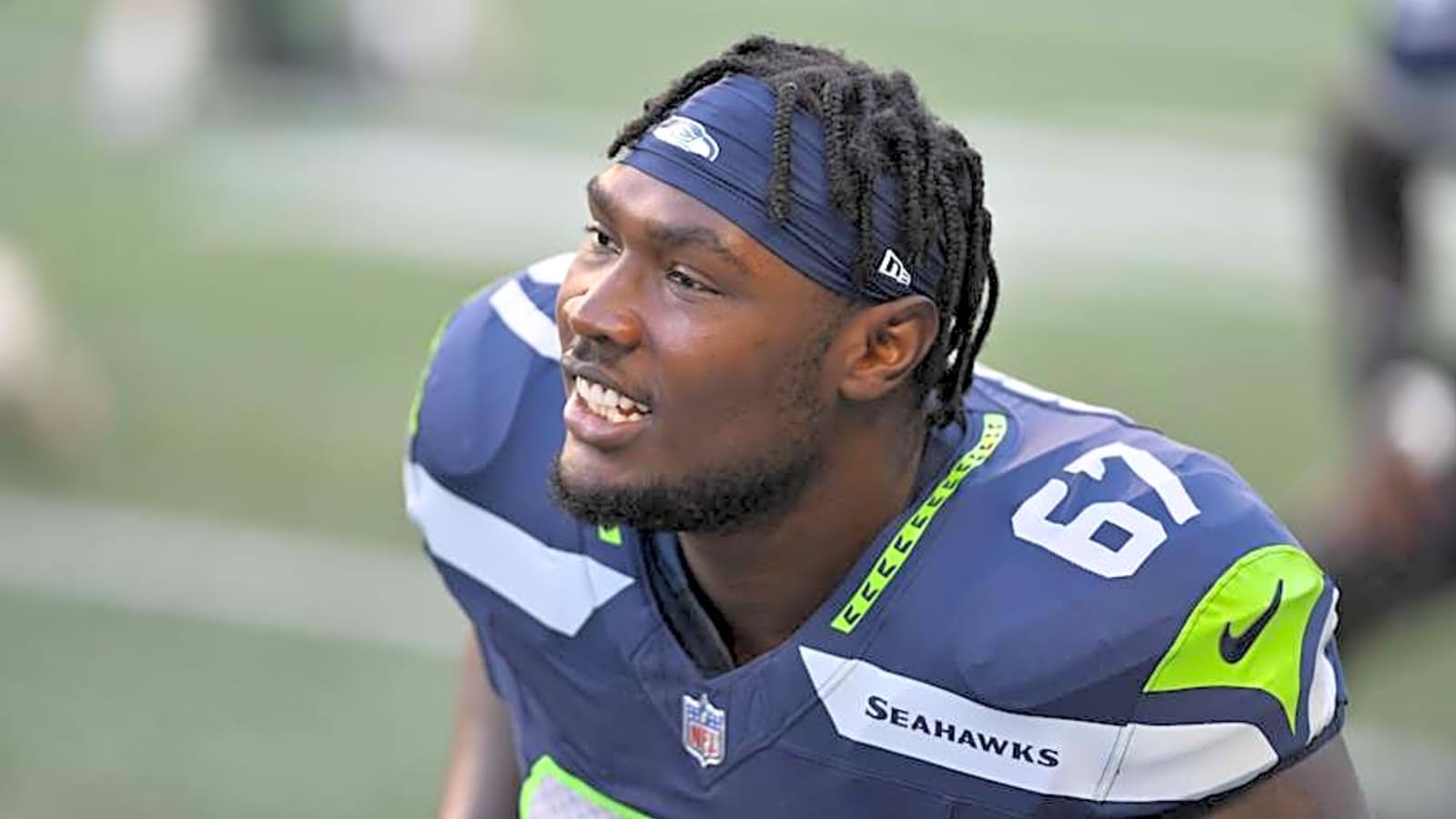 Seahawks lock up starting LT through 2026