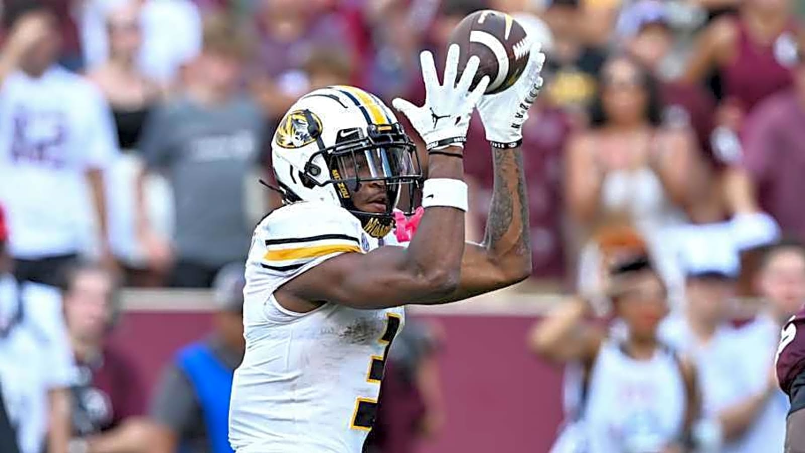 NFLN personality proclaims Bills &#39;should&#39; draft &#39;great option for Josh Allen&#39; on Thursday