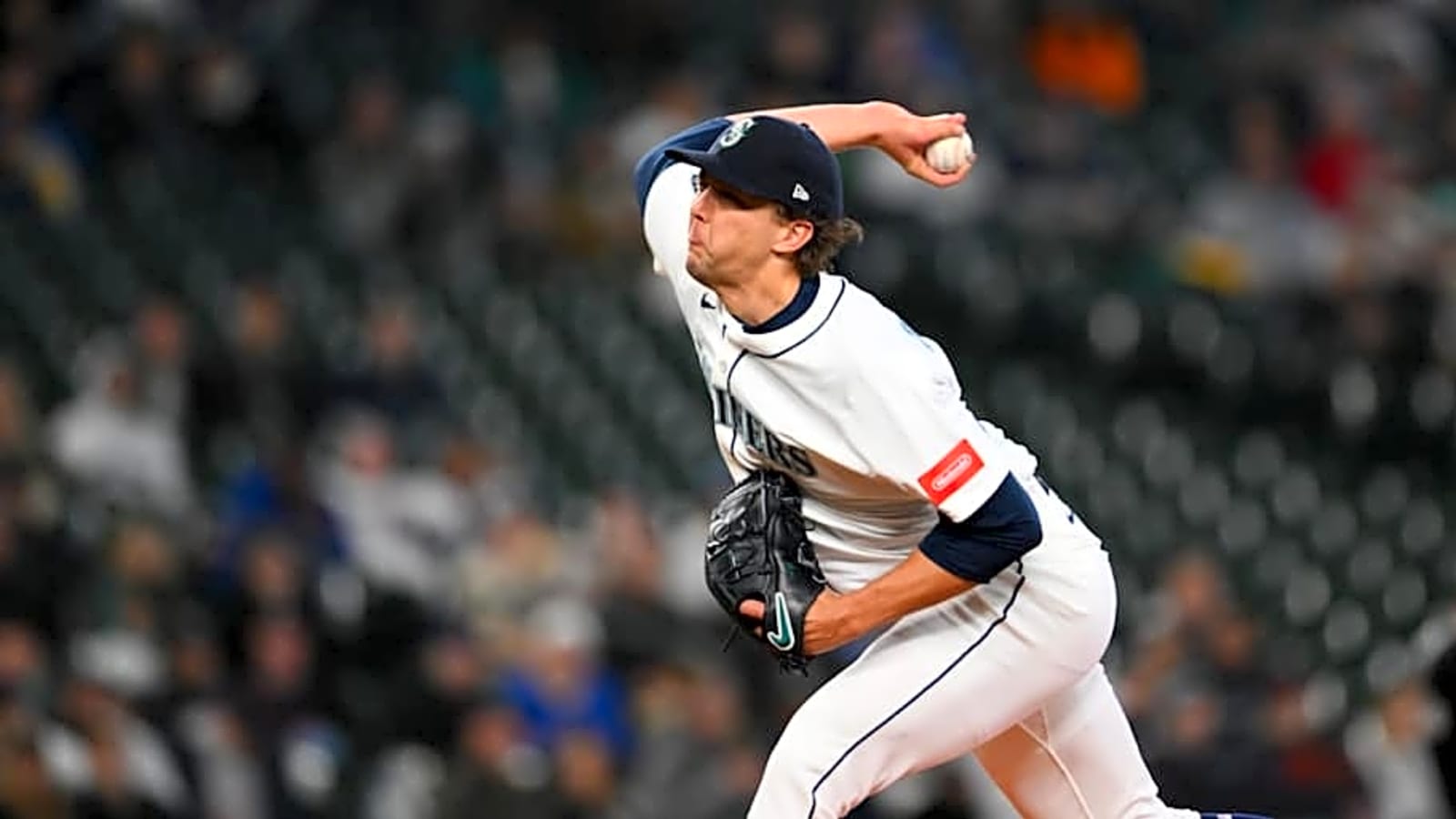 Who is Pitching For Seattle Mariners in Series vs. Boston Red Sox?