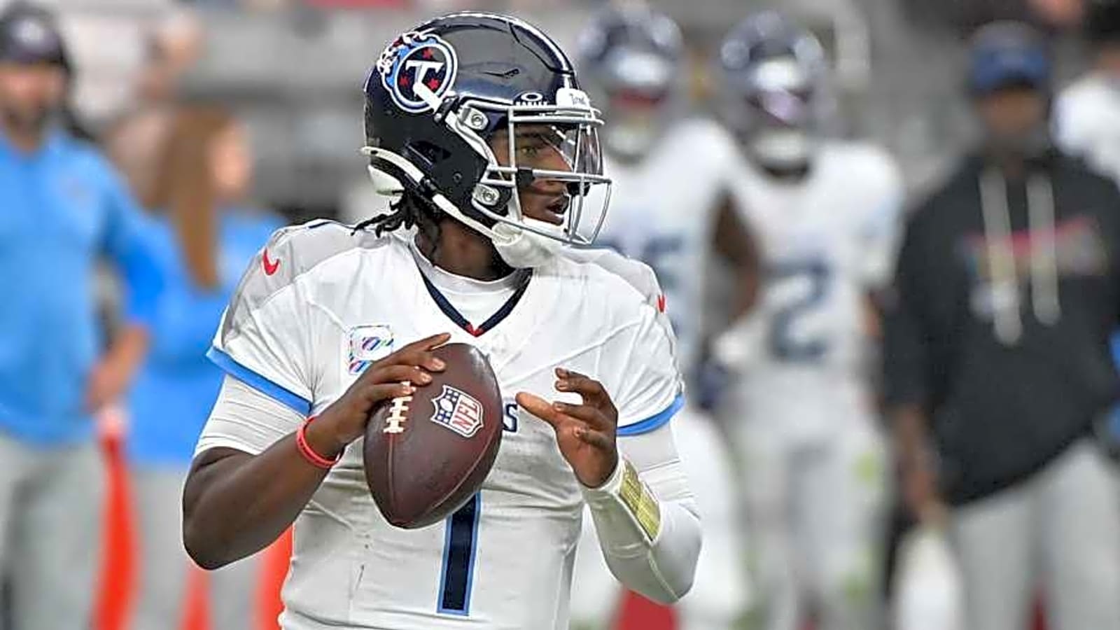 Four Things to Watch in Titans vs. Raiders