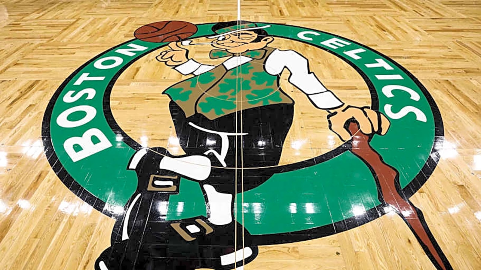 Boston Celtics Officially Sign 4-Year NBA Forward