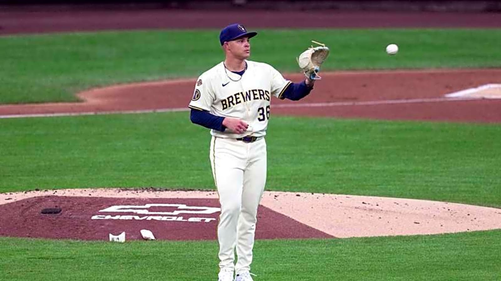 Brewers Make Statement After Surprising Tobias Myers Decision