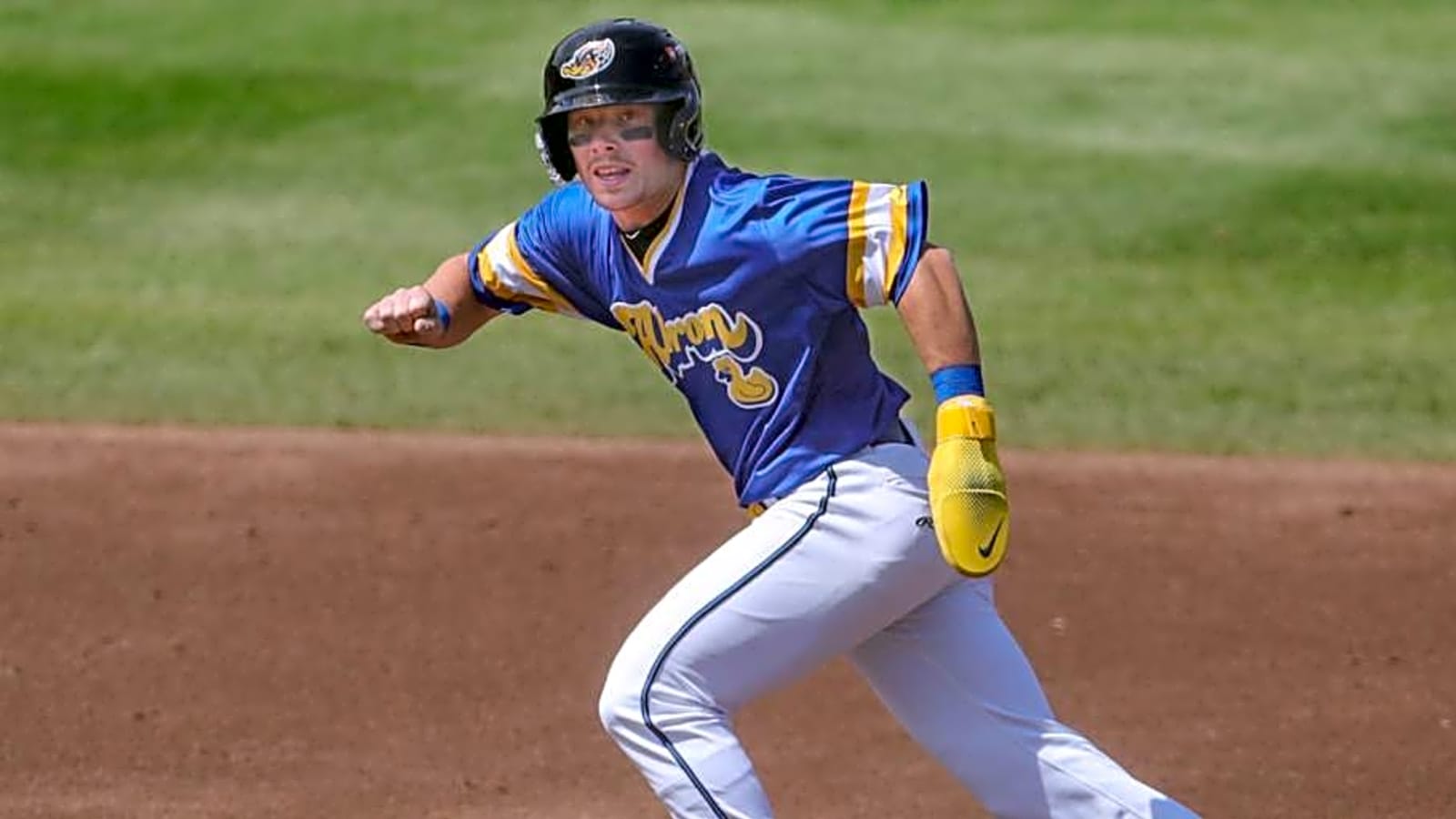 Guardians Announce Encouraging Injury Update On Top Prospect