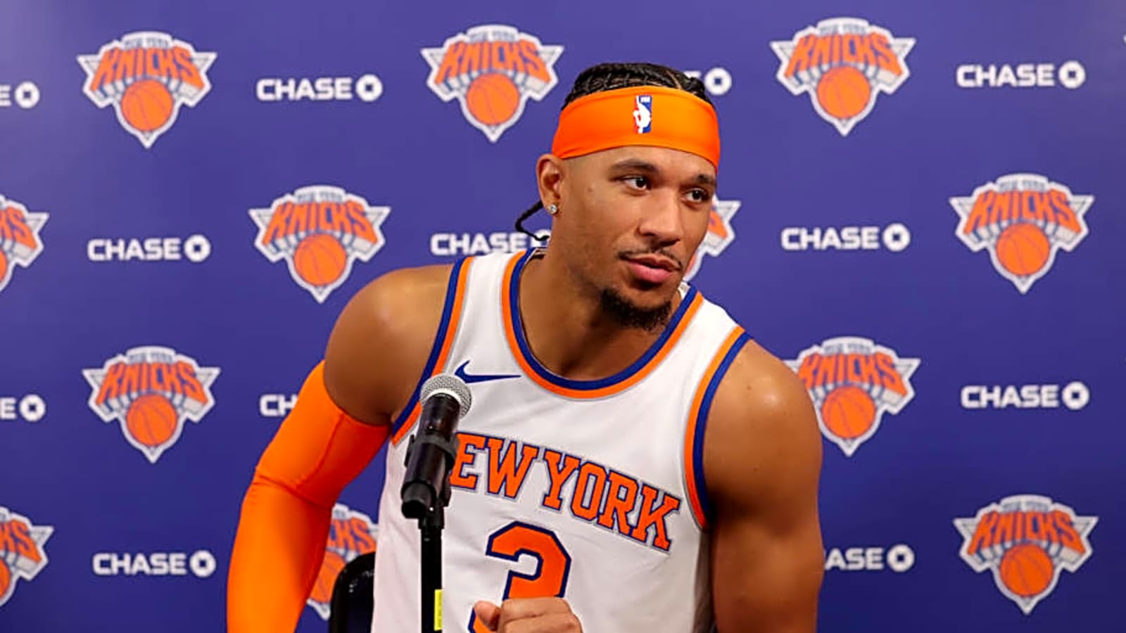 Josh Hart Reacts To New York Knicks Signing 11-Year NBA Veteran