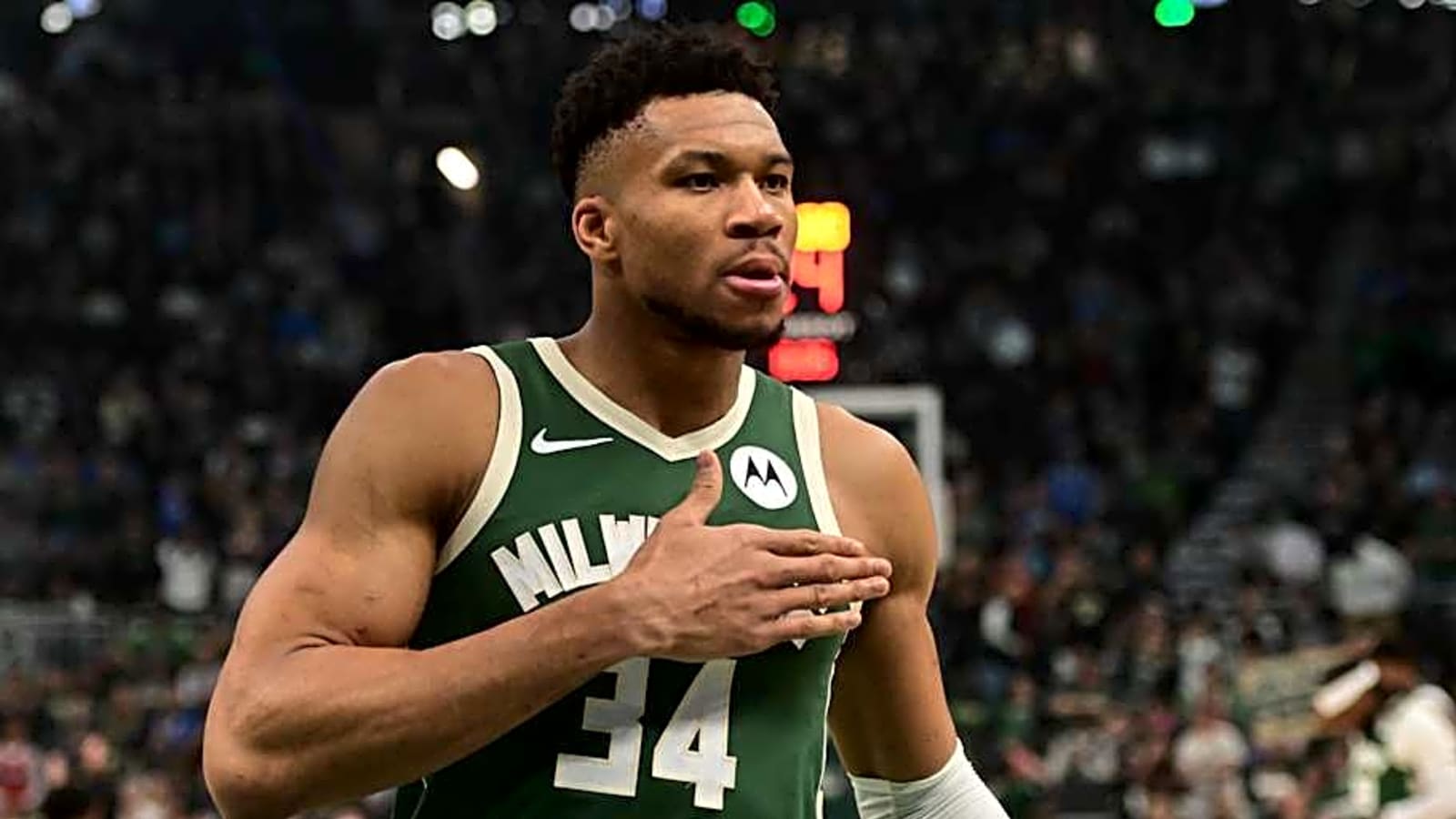 Grizzlies Player Breaks Silence on Potential Giannis Antetokounmpo Trade