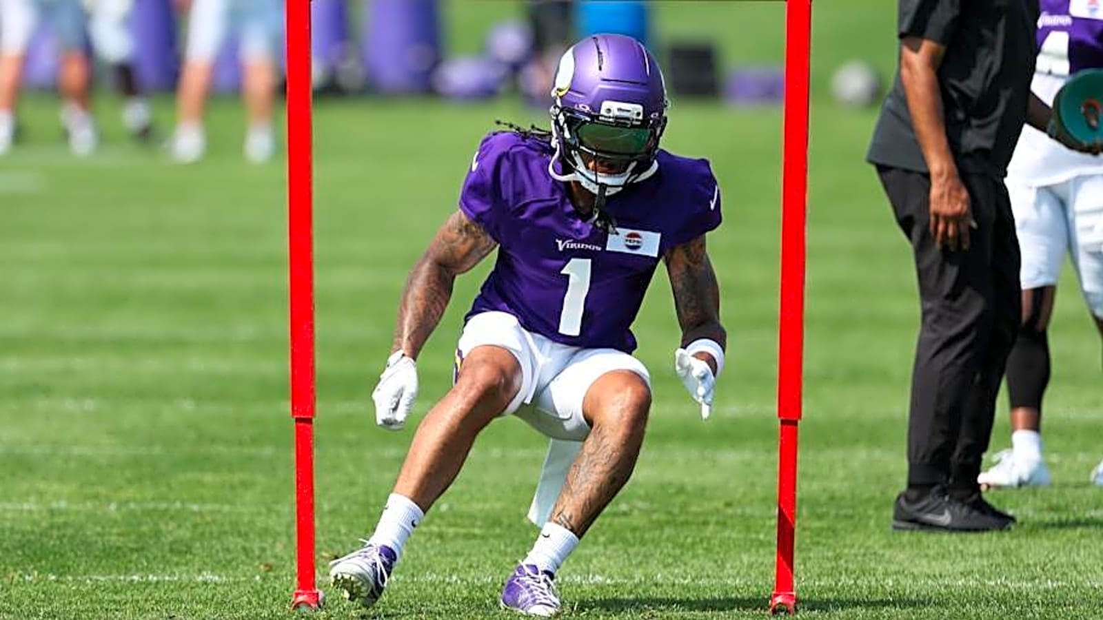 Suspension of Vikings&#39; Addison Opens Early-Season Opportunity for Former Spartan