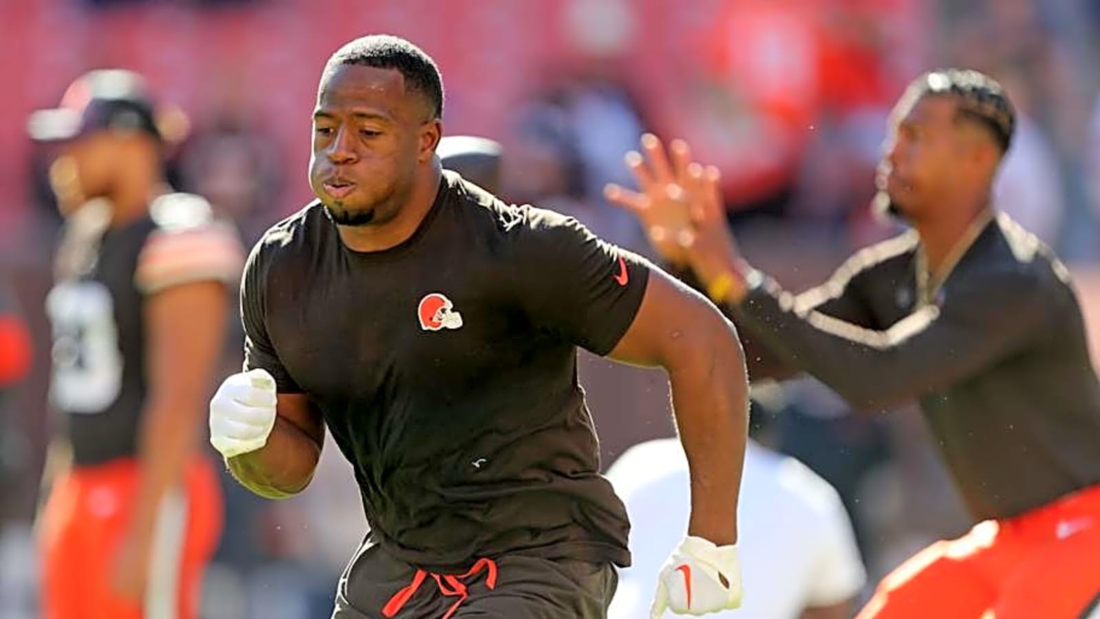 Cleveland Browns Legend Makes Plea to Nick Chubb After Departure