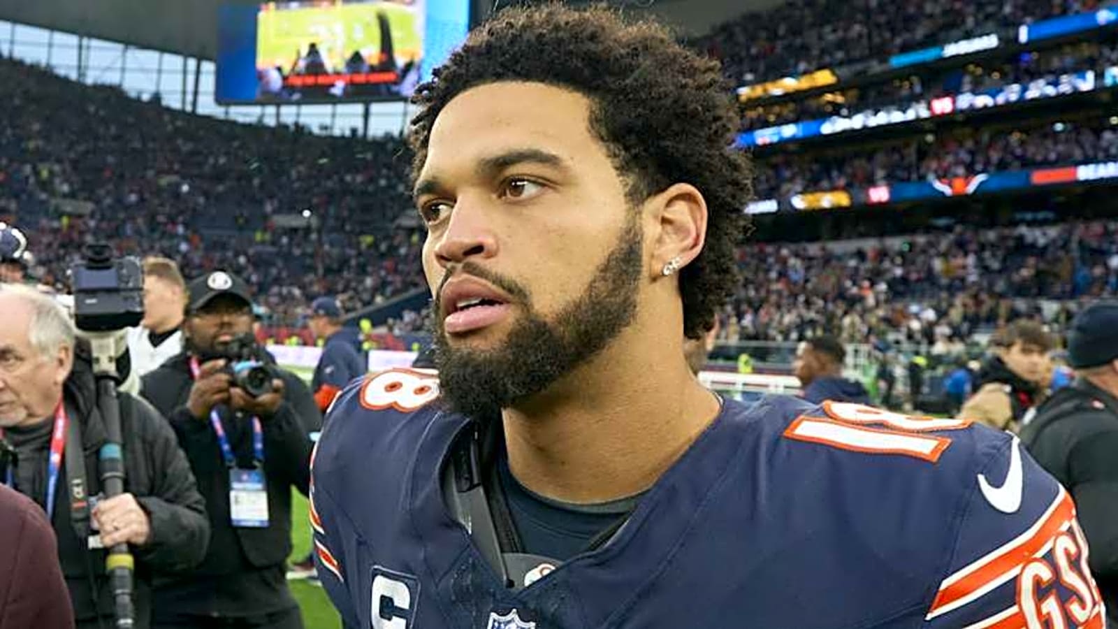 Bears connected to versatile weapon to help Caleb Williams