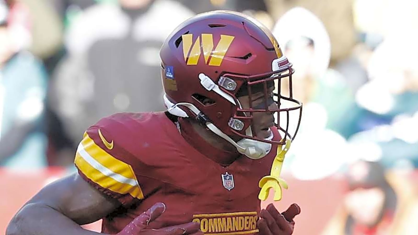 Arizona Cardinals Absolutely Should Rescue &#39;Frustrated&#39; Commanders Star