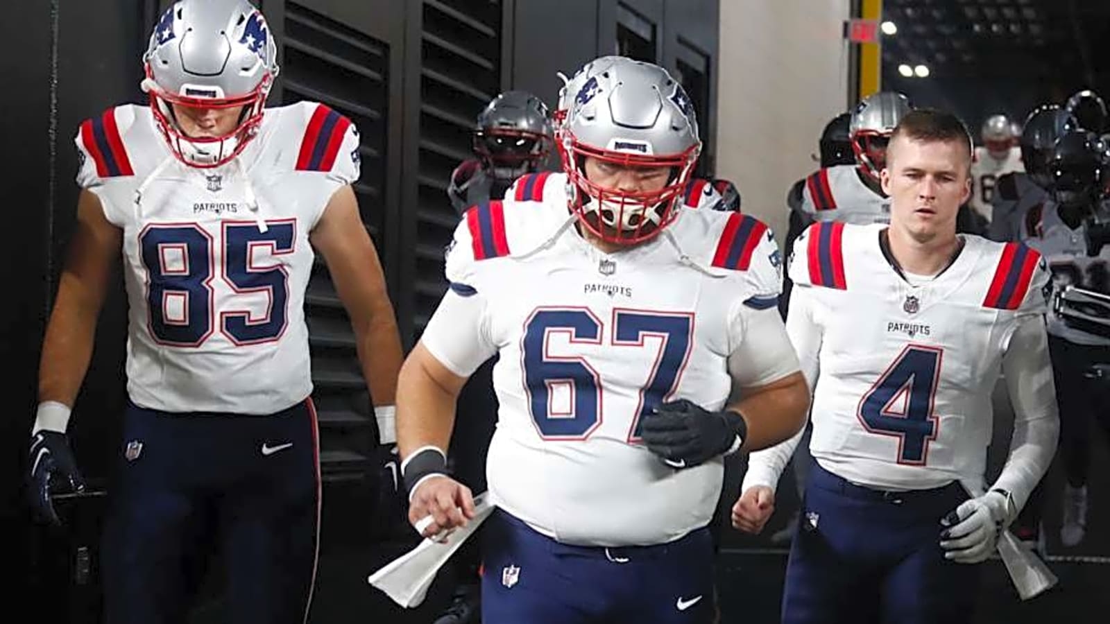 Former Patriots Guard Signs with Texans