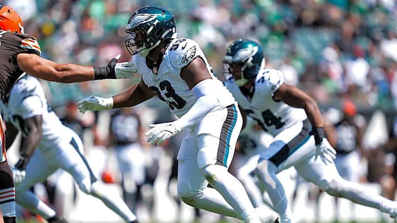 Eagles bring back UFL star while releasing former Alabama cornerback