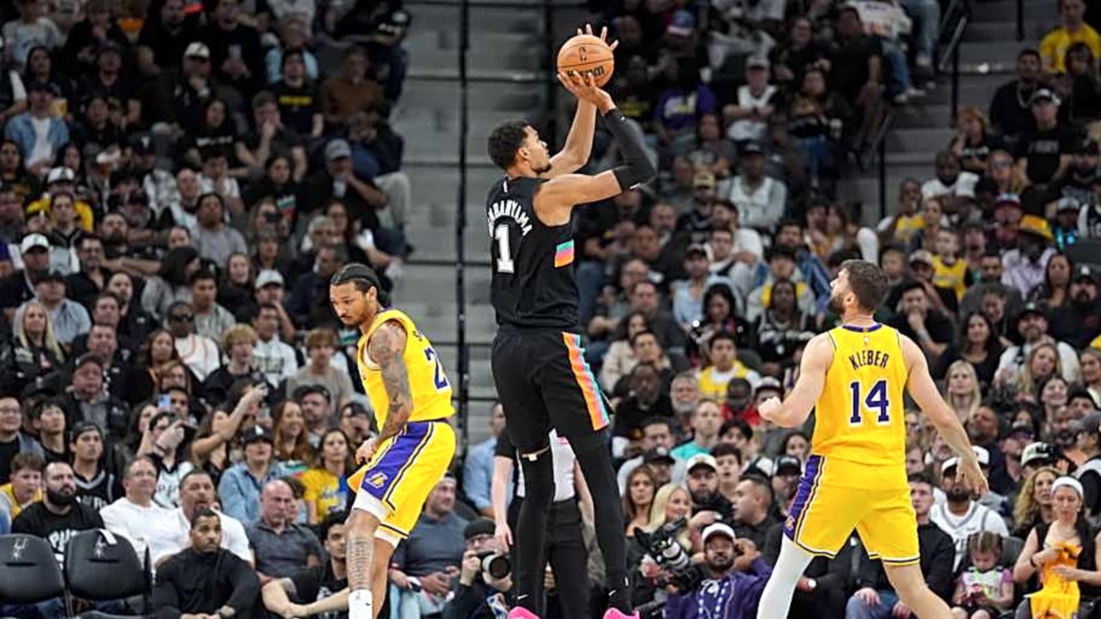 Preview: Spurs Start Rodeo Road Trip Against Lakers