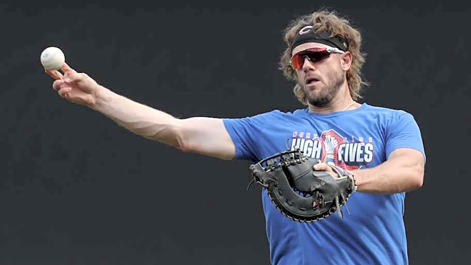 The Seattle Mariners sign veteran Patrick Wisdom to a minor league deal