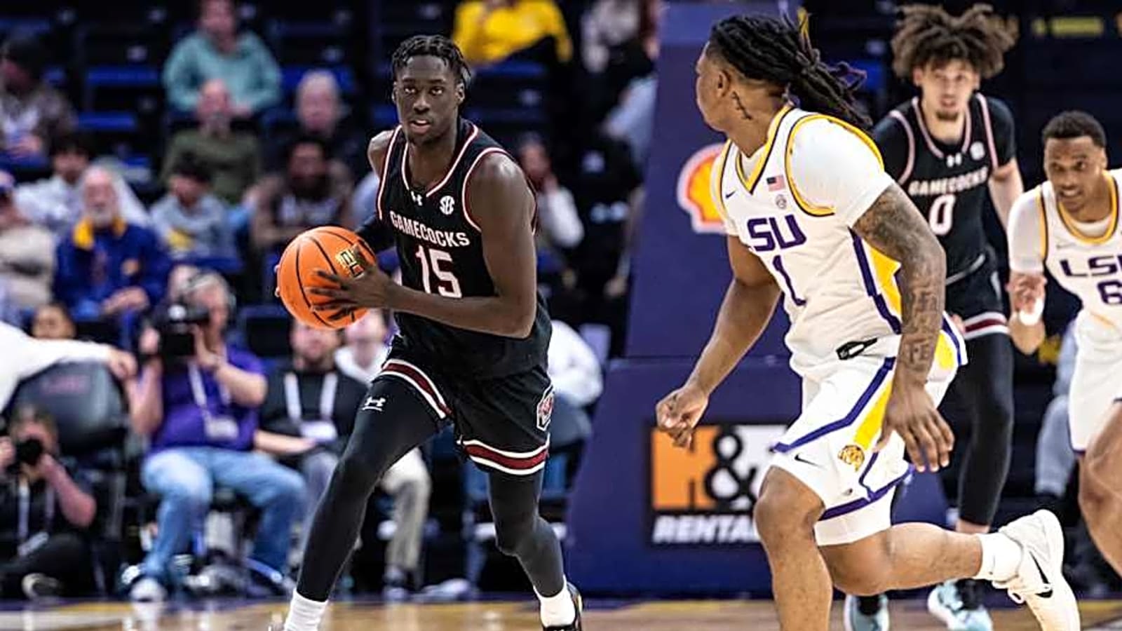 Former South Carolina Guard Morris Ugusuk Commits to West Virginia