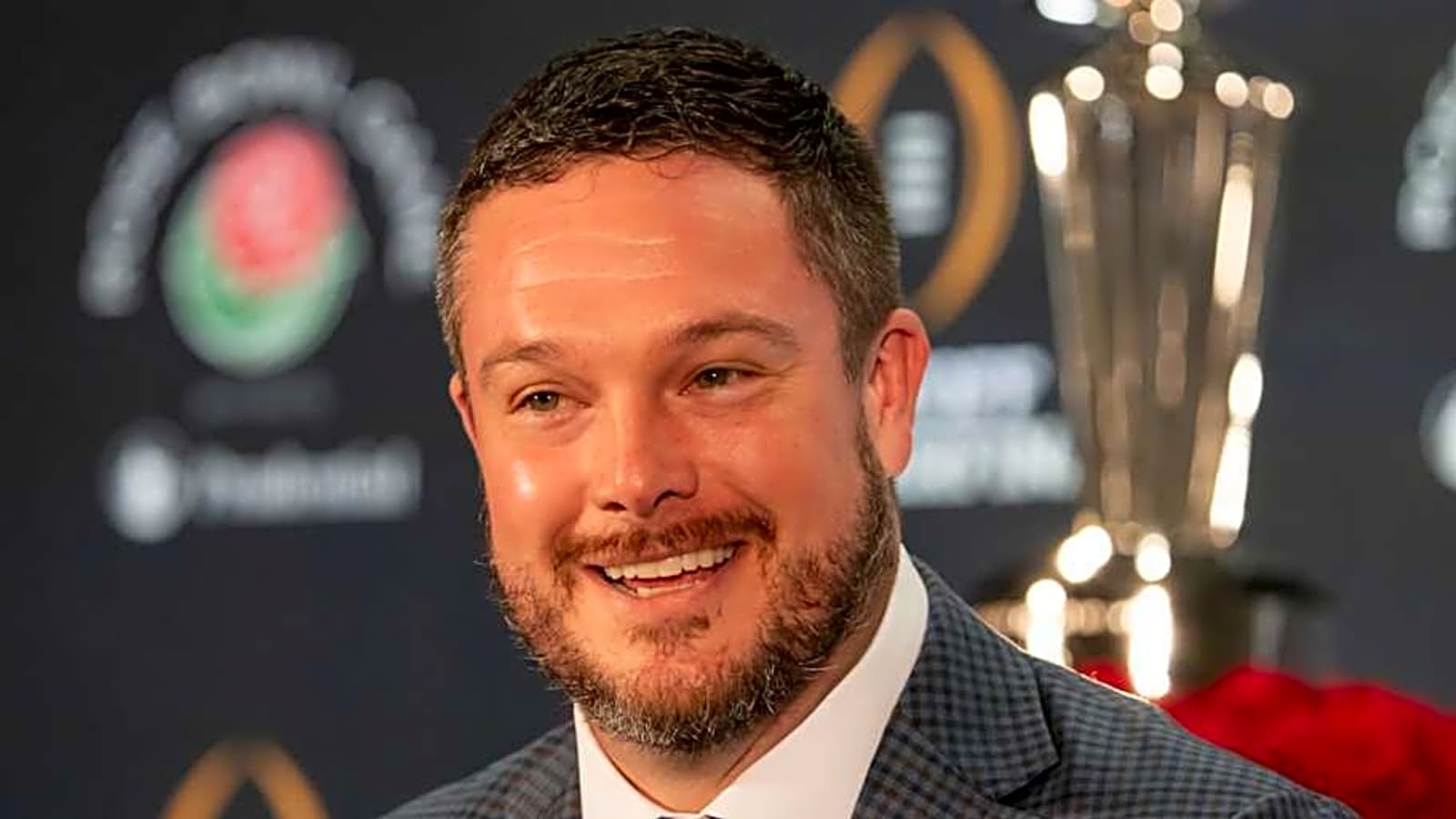 Oregon Lands Official Visit From Coveted Offensive Line Recruit