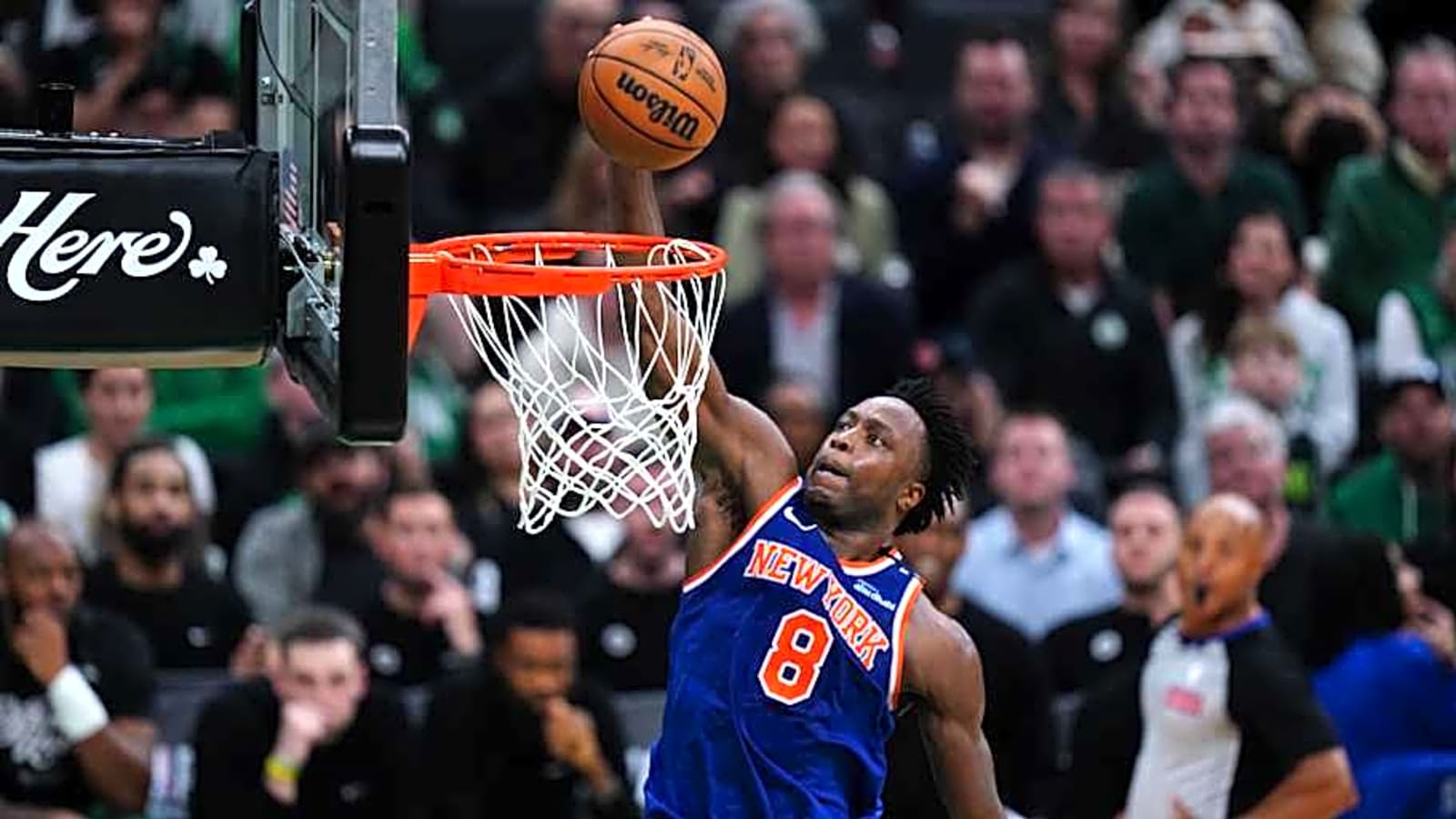 OG Anunoby Dunks on Boston Celtics in... Skechers?