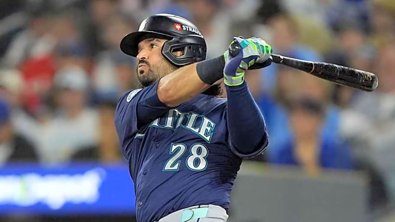 Pirates Urged to Sign Free Agent Power Bat